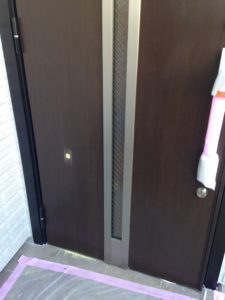 玄関扉のエクボ傷 三重 松阪 職人直営の補修屋 なおしや